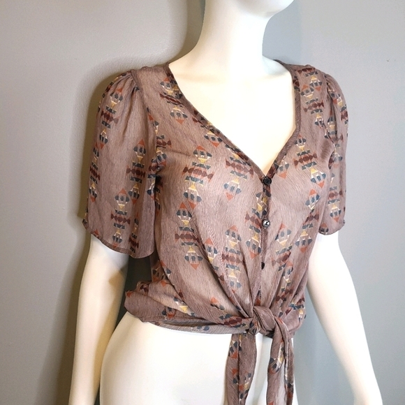 WITH TAGS PACSUN Aztec Print Tie Front Top - Picture 3 of 8